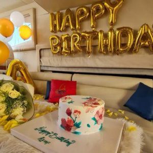 birthday decoration & birthday cake